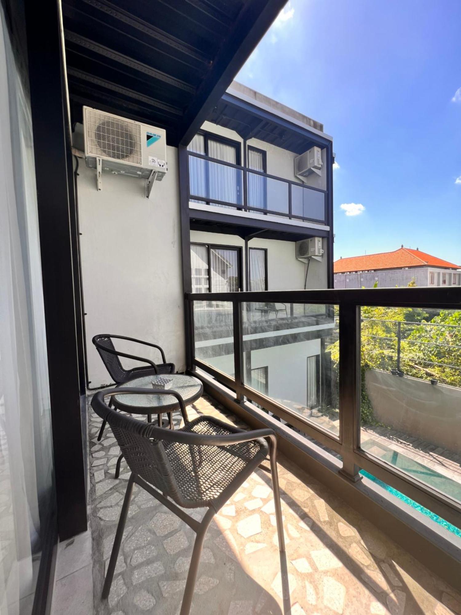Rumah Kahyangan Canggu Eksteriør billede